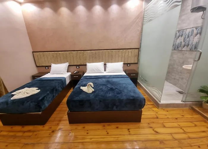 Cairo Plaza 28 Hotel